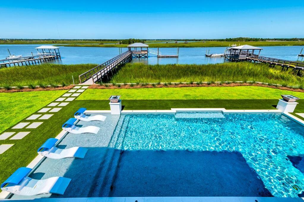 New Waterfront Home With Deep Water Dock Isle of Palms Exterior photo