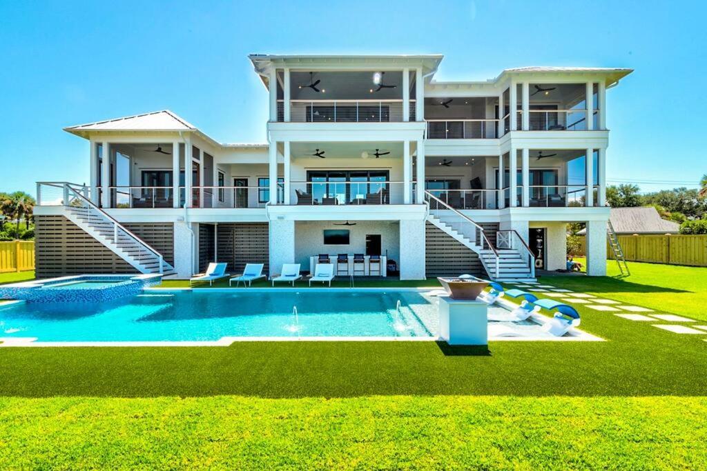 New Waterfront Home With Deep Water Dock Isle of Palms Exterior photo