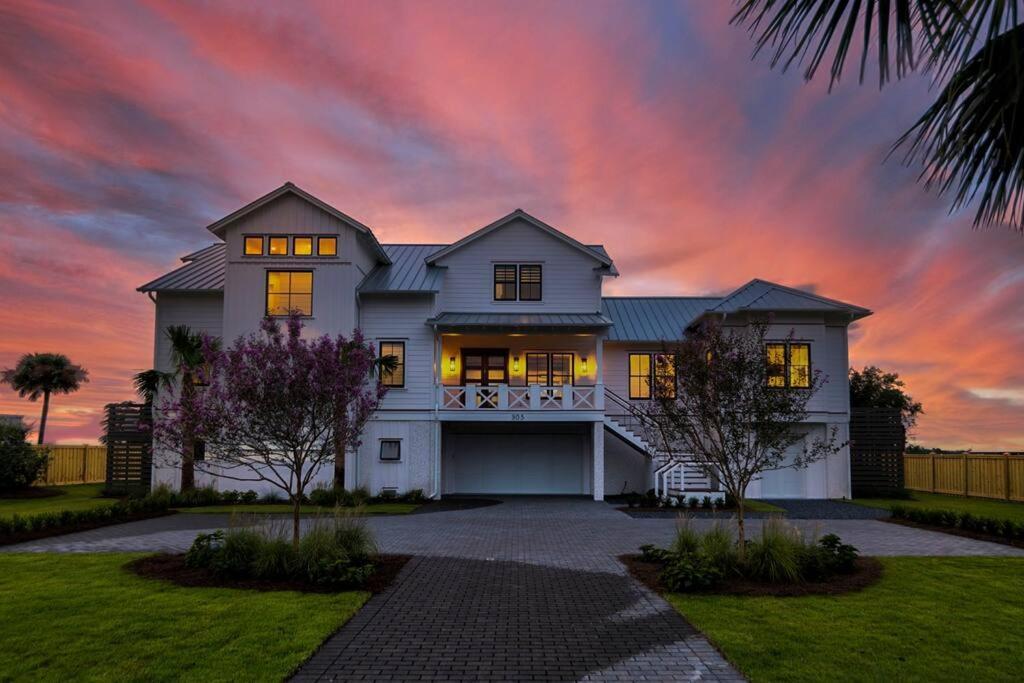 New Waterfront Home With Deep Water Dock Isle of Palms Exterior photo